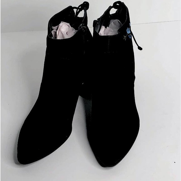 UNISA Womens Black Suede Embroidered Sz 8.5 BOOTIES Ankle Boots - Picture 10 of 11